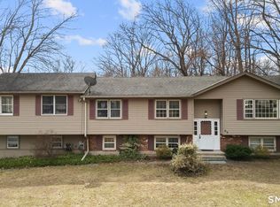 45 Ridge Acres Road, Branford, CT 06405