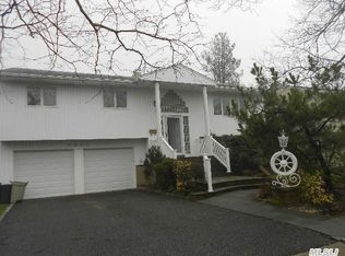 3011 Wynsum Ave, Merrick, NY 11566