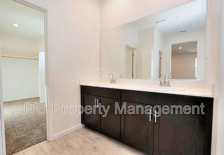 3217 Sunny Gate Ln — Photo 66