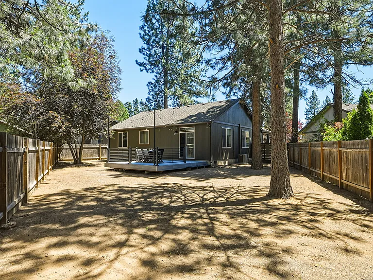 19804 Wetland Ct — Photo 23