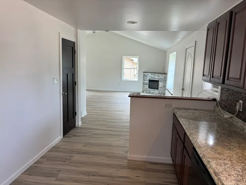 2 bed, 1.0 bath, $1,699 — Photo 3
