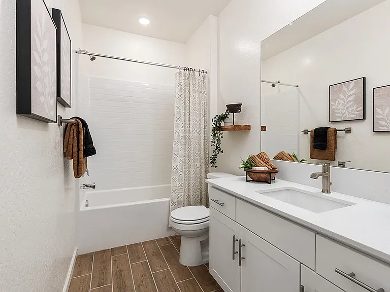 6618 E Pine Ave — Photo 10