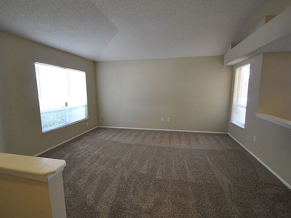 5th image of 3063 Bloomsbury Dr