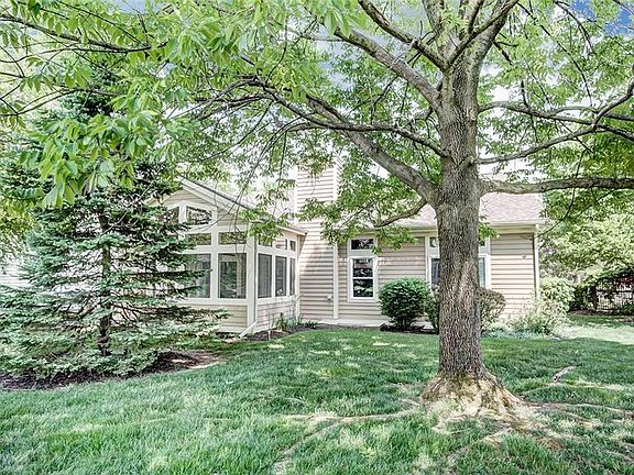 3rd image of 6977 Beckett Ct