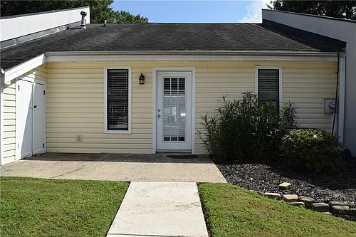 227 Goshen Ln Photo 1