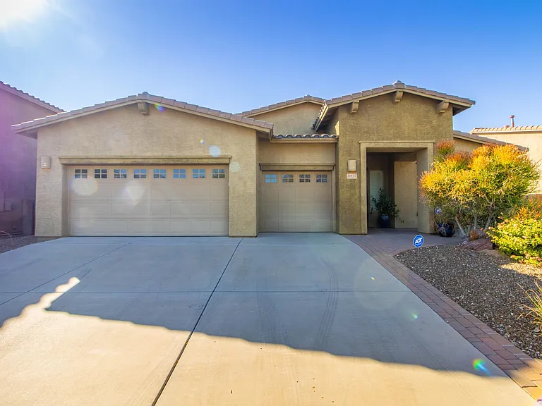 11877 N Mesquite Hollow Dr — Photo 2
