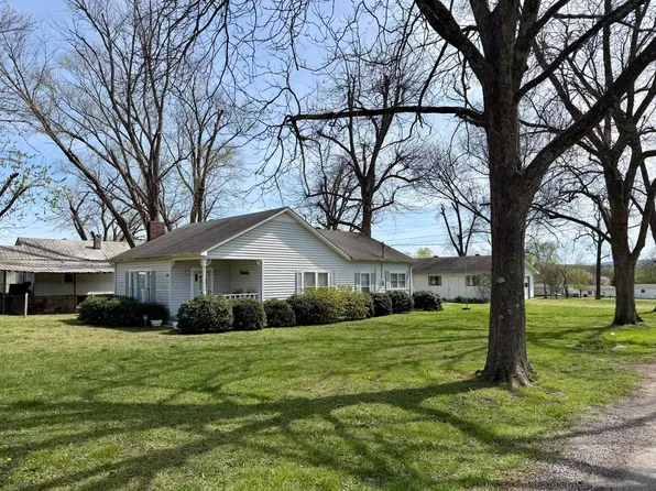 1010 Main St, Kimball, TN 37347