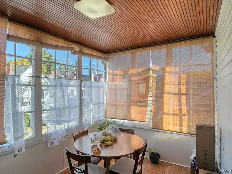 Sunroom/kitchenette