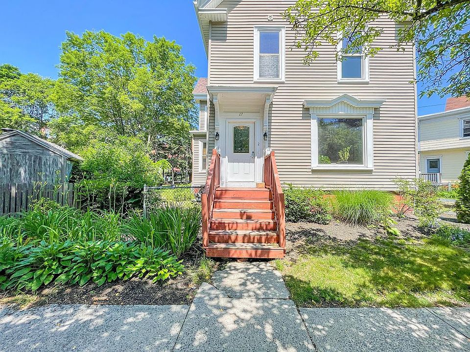 1st image of 27 Brentwood St #2