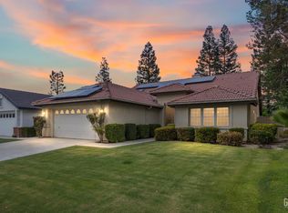 9914 Artistry Rose Ct, Bakersfield, CA 93311