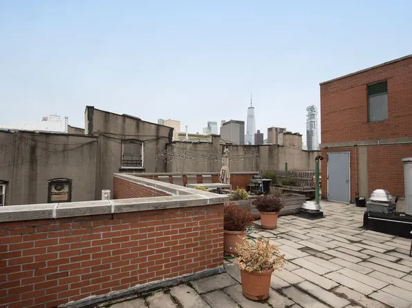 122 Elizabeth Street image 1 of 14