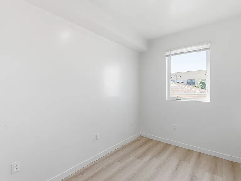 2025 New Jersey Street — Photo 20