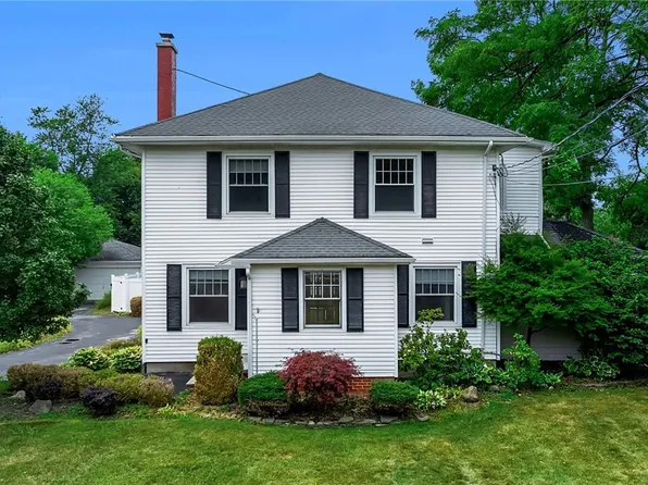 5274 Columbia Ave, Hamburg, NY 14075