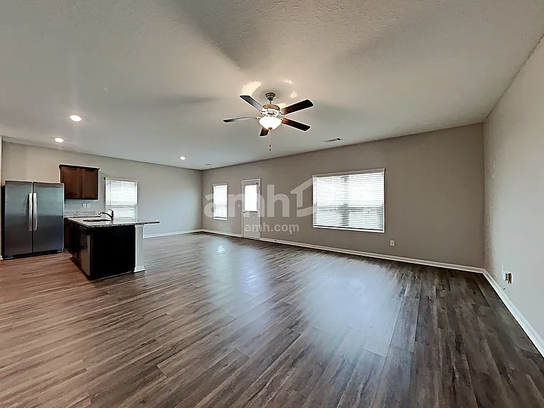 3315 Ridge Hill Pkwy — Photo 5