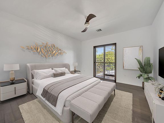 3rd image of 3741 NE 13th Avenue