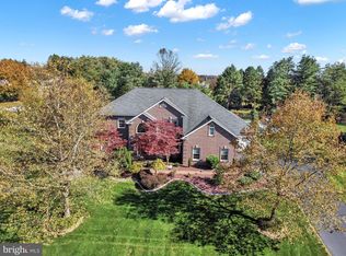 5612 Pinehurst Way, Mechanicsburg, PA 17050