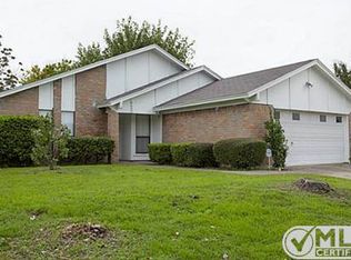 6600 Orchard Dr, Watauga, TX 76148