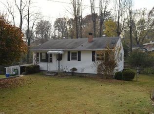 21 Rosemary Rd, Asheville, NC 28806