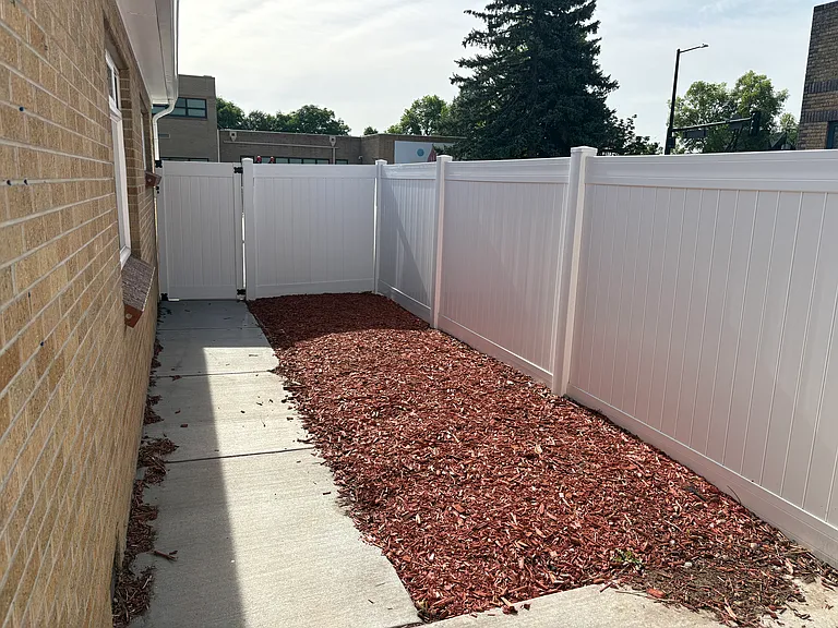 1517 N Tennyson St — Photo 9