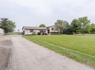 1352 Walbridge Rd, Millbury, OH 43447