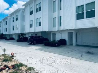 8238 Harborside Cir, Englewood, FL 34224