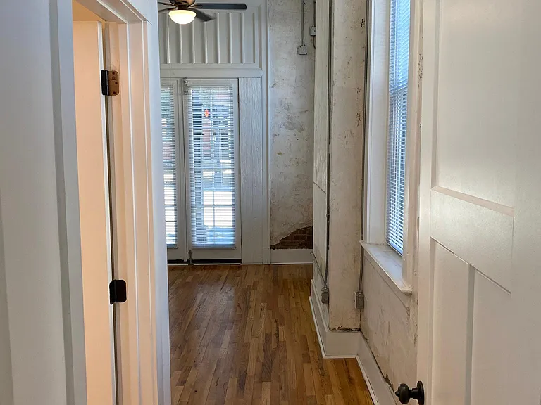 1100 Church St — Photo 31