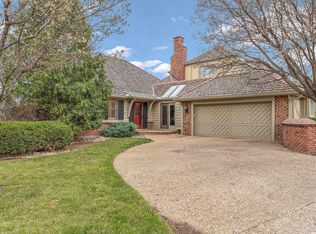 1903 Quail Run, Lawrence, KS 66047