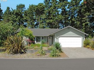29 Park Village Dr, Florence, OR