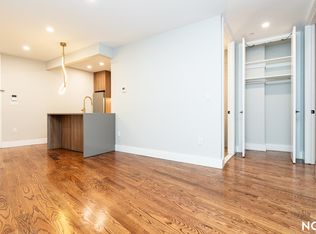 31-61 Vernon Blvd #1Y, Astoria, NY 11106