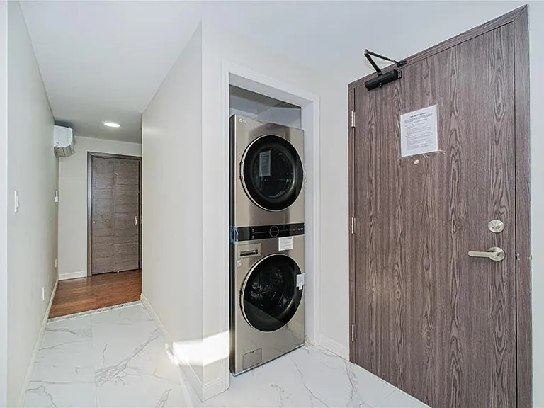 Banner Ave — Photo 9