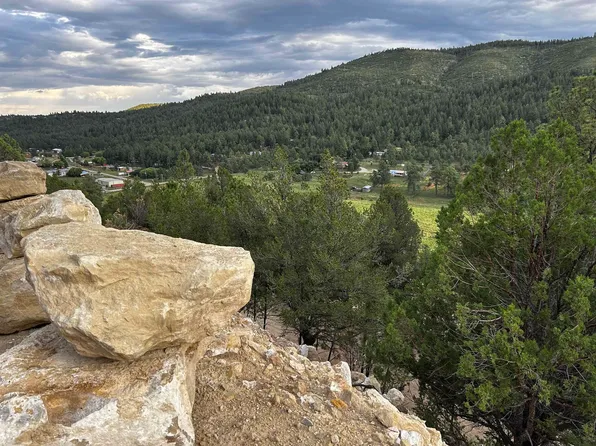 85 Wyndam Dr, Mayhill, NM 88339