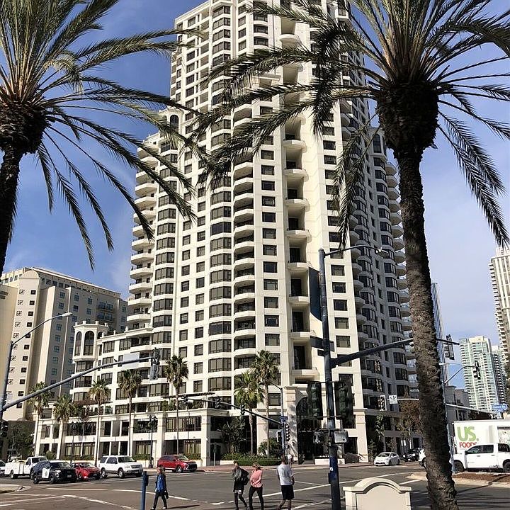 1st image of 700 W Harbor Dr W #802