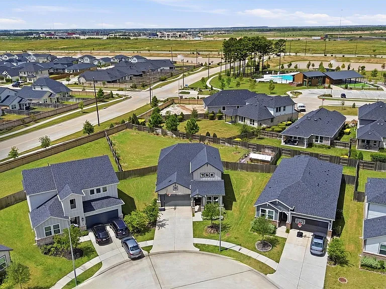 7303 Bristlegrass Colony Ct — Photo 27