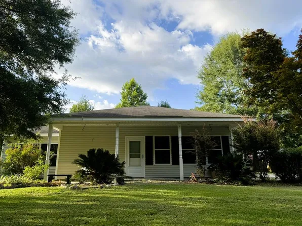 117 Williamsburg Rd, Picayune, MS 39466