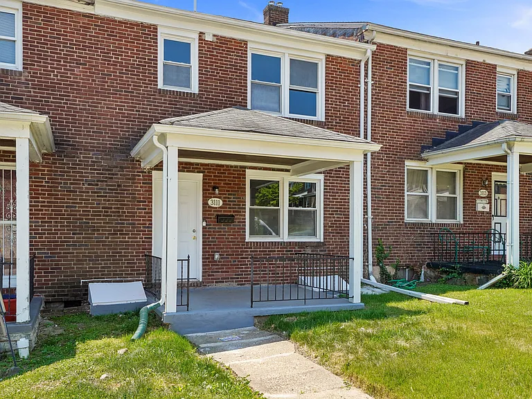 3111 Hanlon Ave — Photo 2