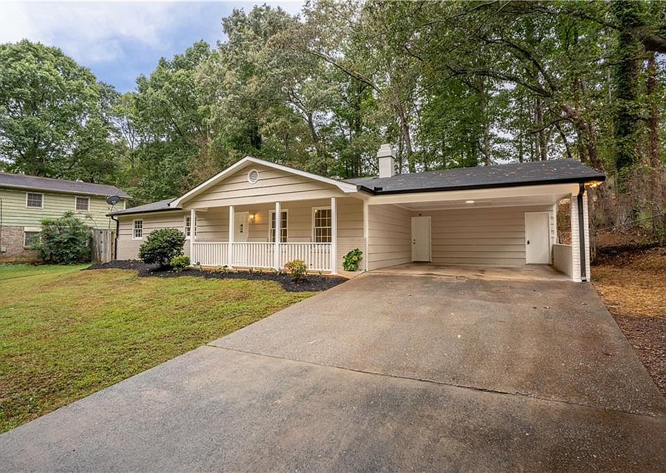 1st image of 173 Jousters Ln