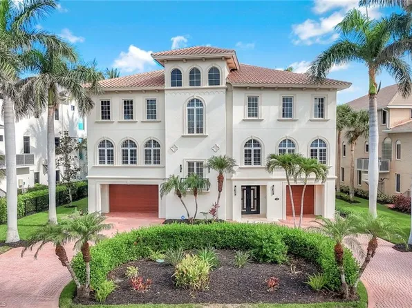 175 Topanga DR, BONITA SPRINGS, FL 34134