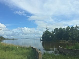 1565 Upper Neck Rd, Bayboro, NC 28515