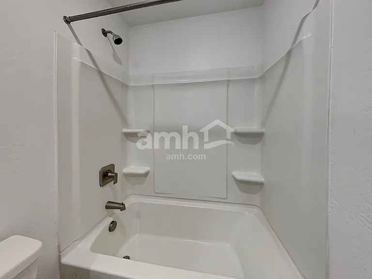 21578 S 231st St — Photo 15