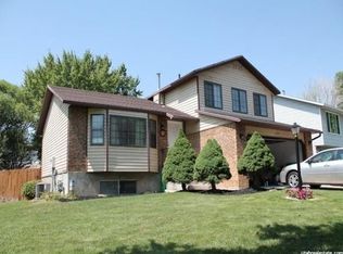 11352 S Drystone Ave, Sandy, UT 84094