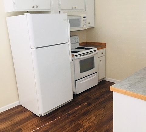 4th image of 80-86 Boatlanding St #84