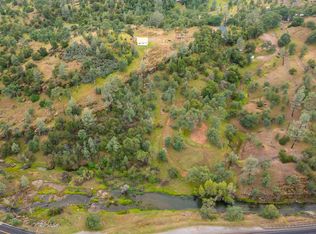 21966 Squaw Grass Trl, Redding, CA 96003