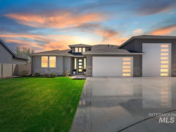 2889 E Columbus River Ct, Nampa, ID 83686