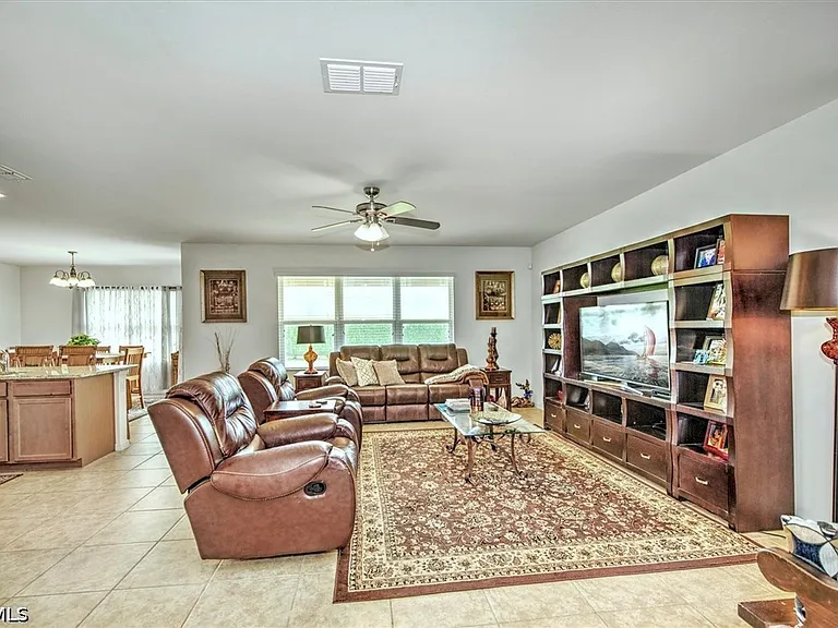 3200 Birch Tree Ln — Photo 7