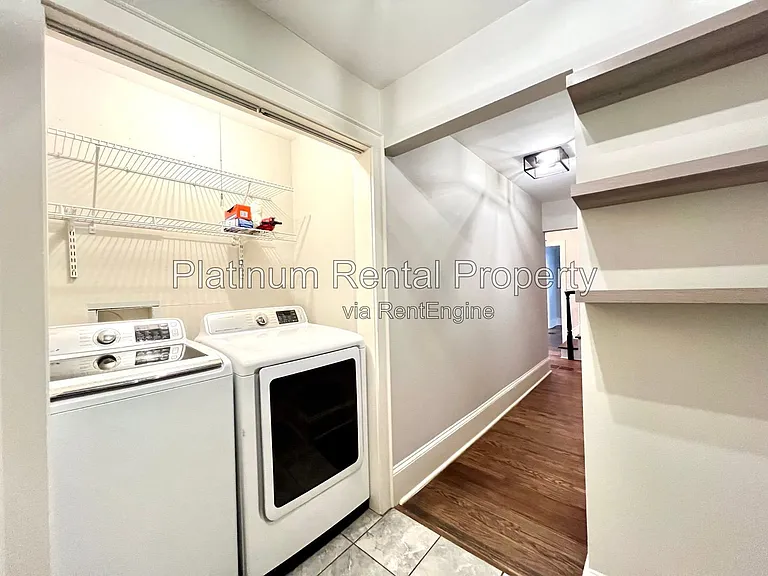 428 E Side Ave SE — Photo 20