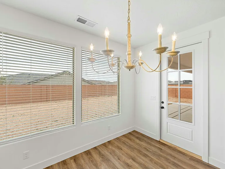 2628 S 3210 E — Photo 11