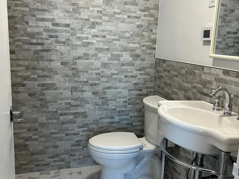 122 Bodman Pl #Penthouse A — Photo 22