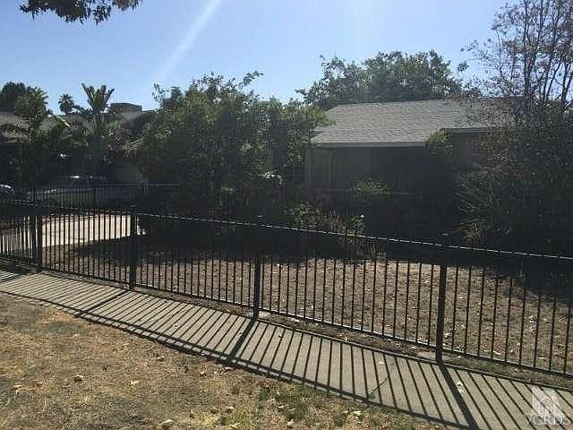 2nd image of 6863 Matilija Ave