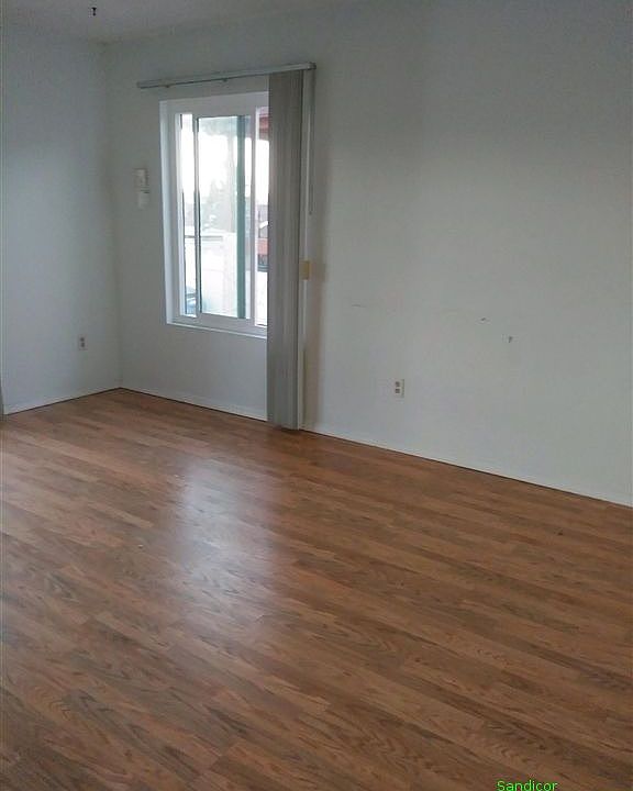 1st image of 3976 Iowa St APT 8