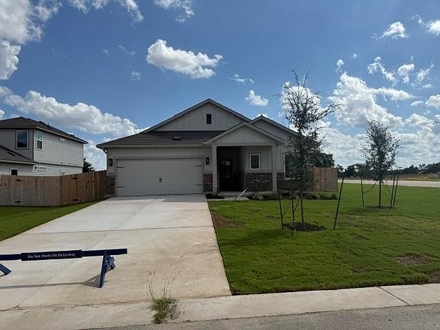 1st image of 205 Gene Ray Ave